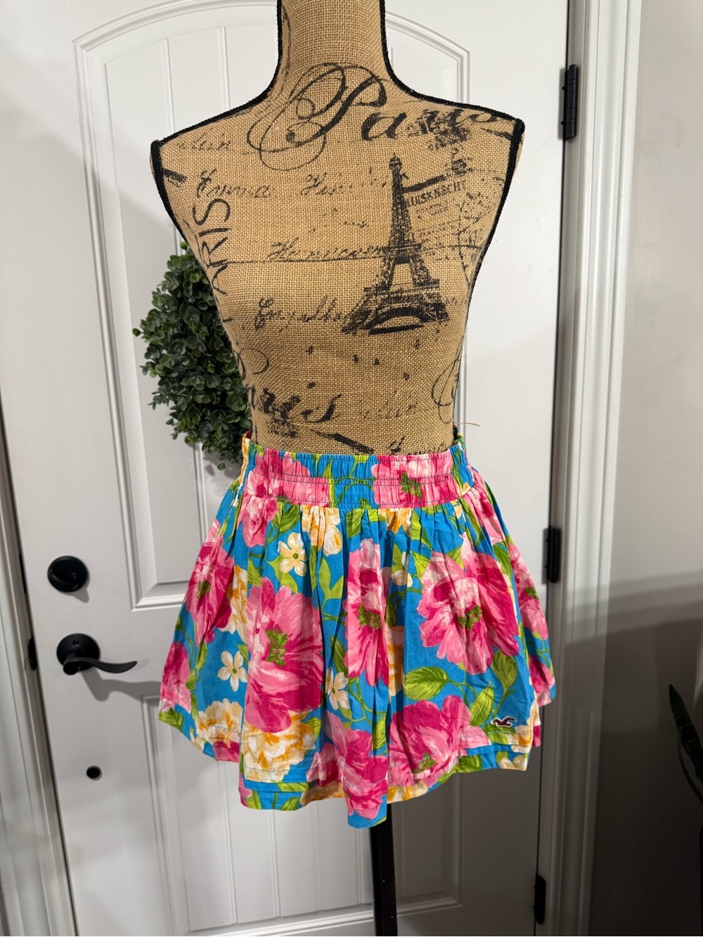Hollister Floral Circle Skirt - Blue, Pink & Yellow